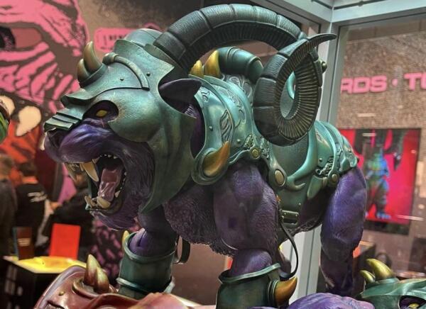 Panthor, die Kampfkatze von Skeletor, von Mondo aus der MotU-Reihe